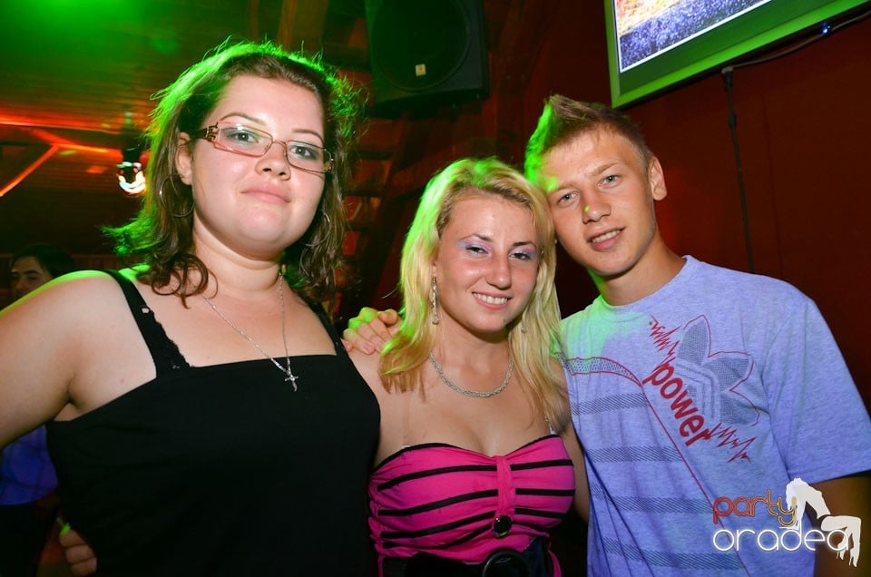 Party cu Pataky Attila în Disco Faház,