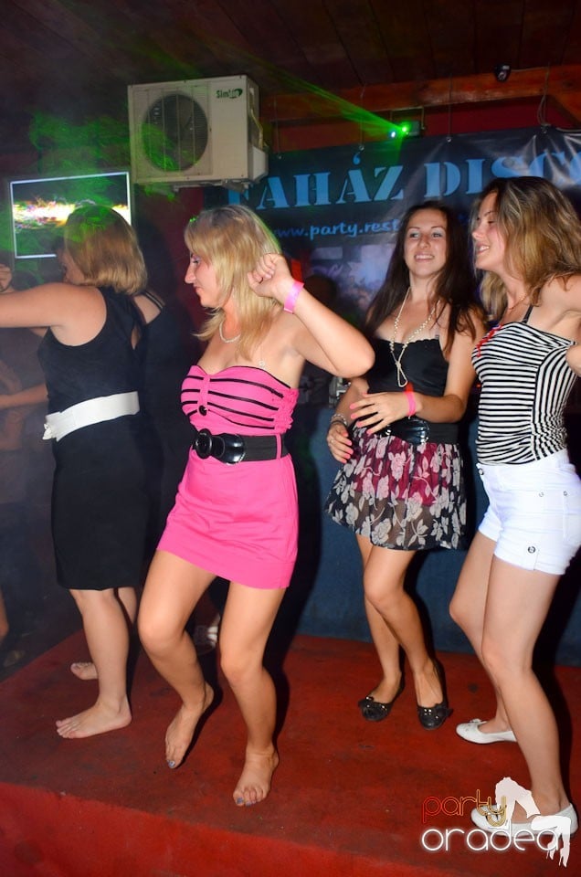 Party cu Pataky Attila în Disco Faház,