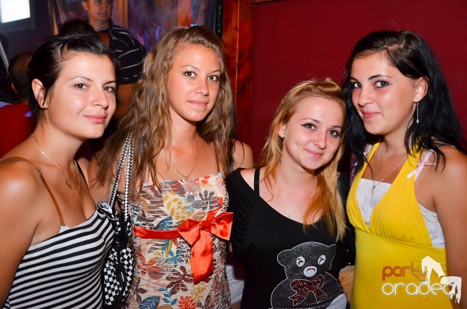 Party cu Pataky Attila în Disco Faház,