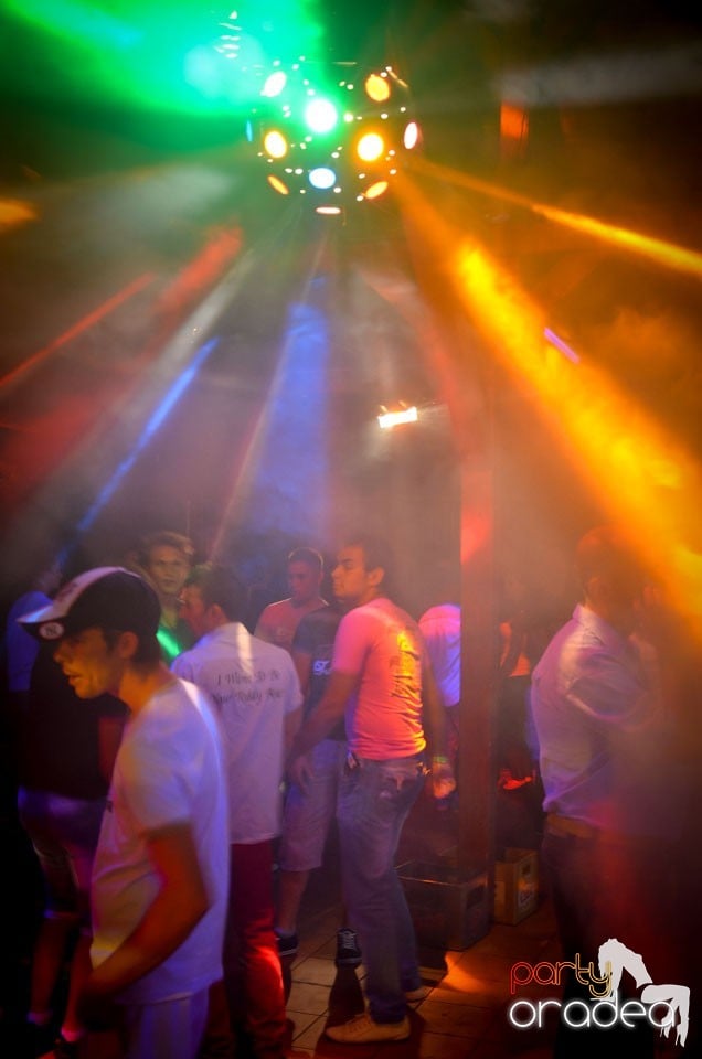 Party cu Pataky Attila în Disco Faház,