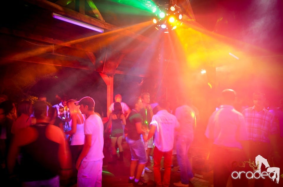 Party cu Pataky Attila în Disco Faház,