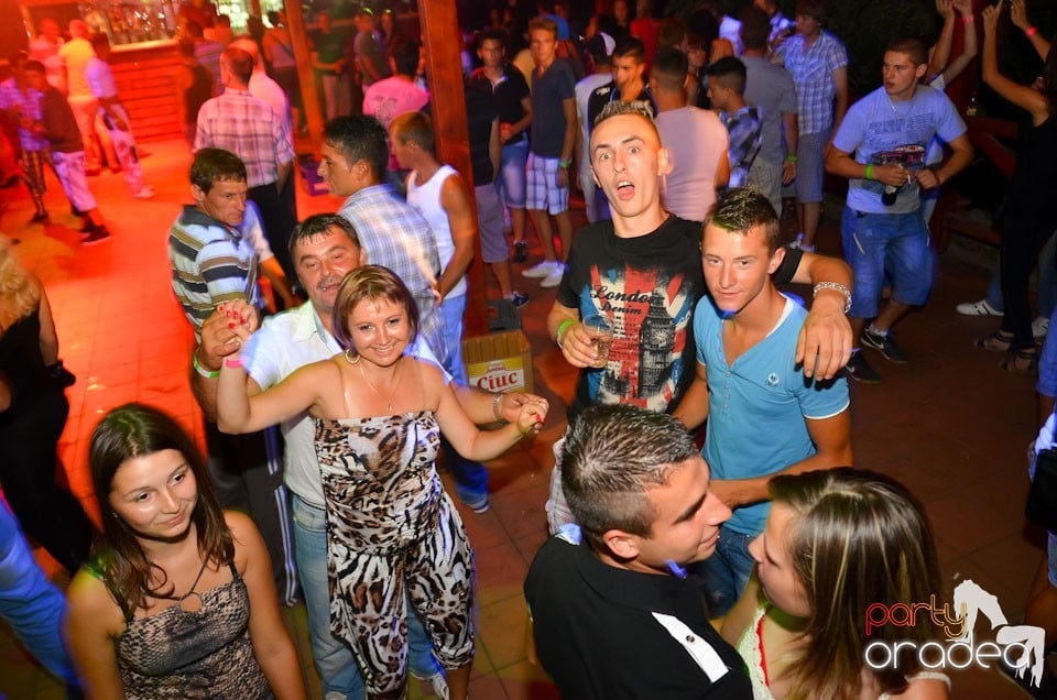 Party cu Pataky Attila în Disco Faház,