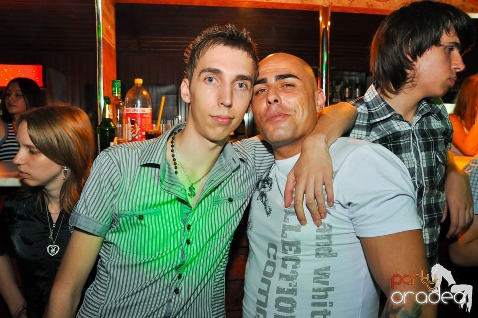 Party cu Peat Jr în Disco Faház, 