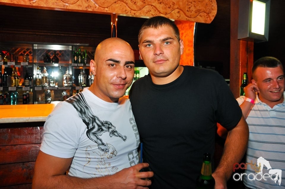 Party cu Peat Jr în Disco Faház, 