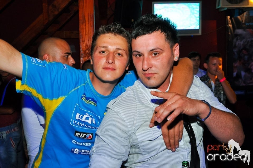 Party cu Peat Jr în Disco Faház, 