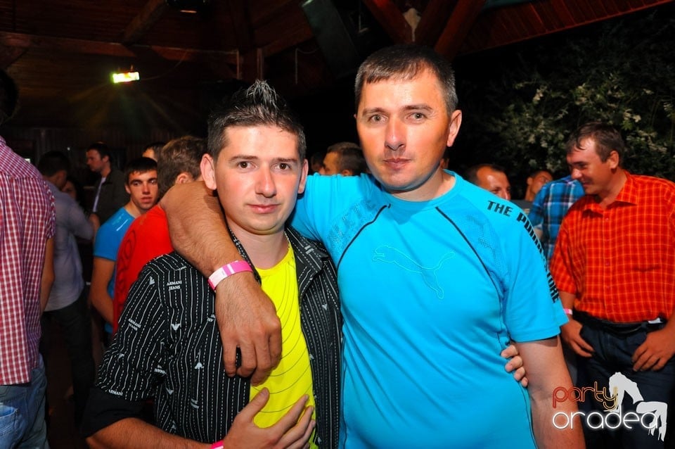 Party cu Peat Jr în Disco Faház, 