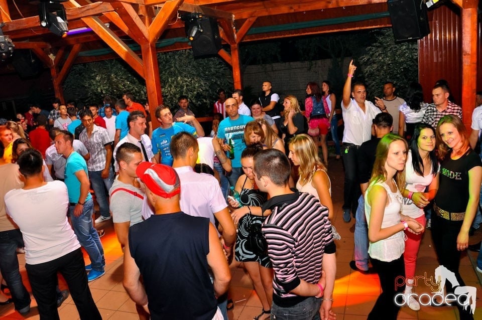 Party cu Peat Jr în Disco Faház, 