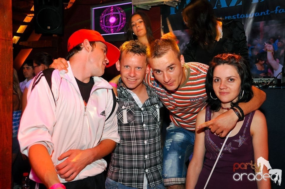 Party cu Peat Jr în Disco Faház, 