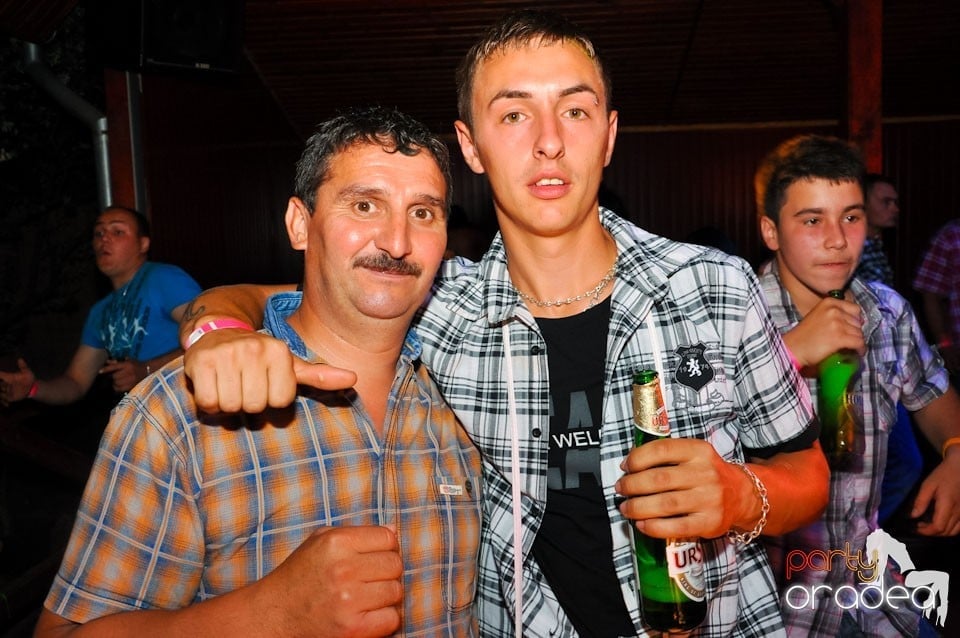 Party cu Peat Jr în Disco Faház, 