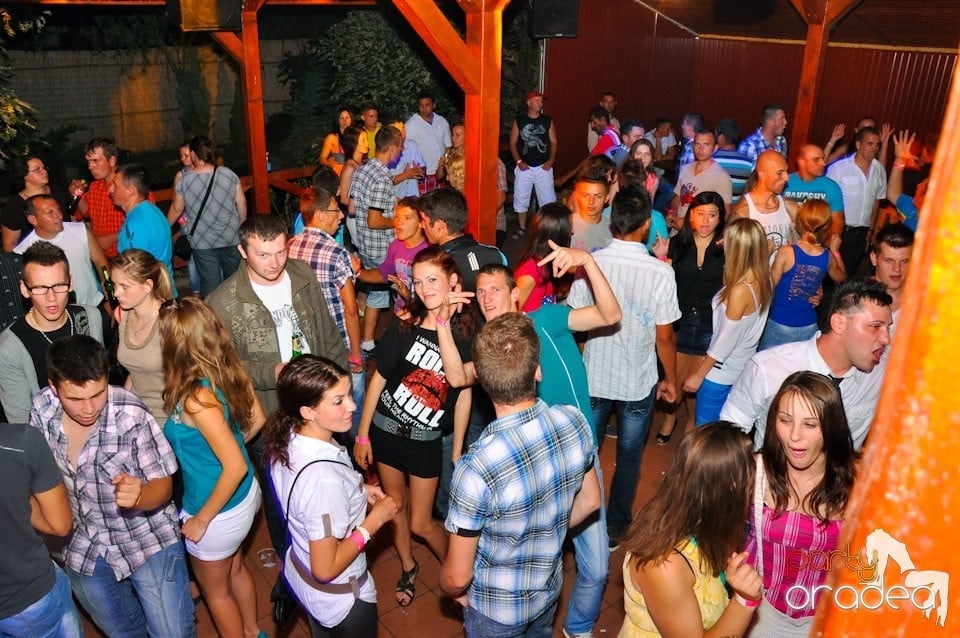 Party cu Peat Jr în Disco Faház, 