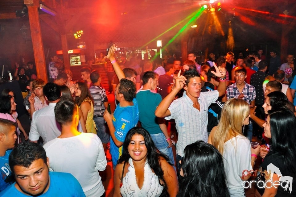 Party cu Peat Jr în Disco Faház, 