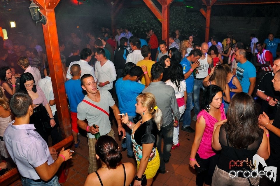 Party cu Peat Jr în Disco Faház, 