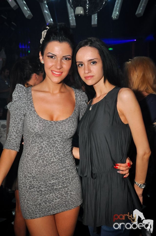 Party cu Roboman în The One,