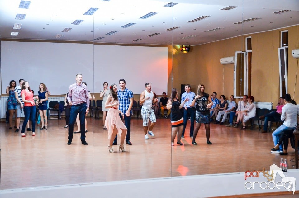 Party  final de curs Latino Vibes Dance Academy, Casa de Cultură a Sindicatelor din Oradea