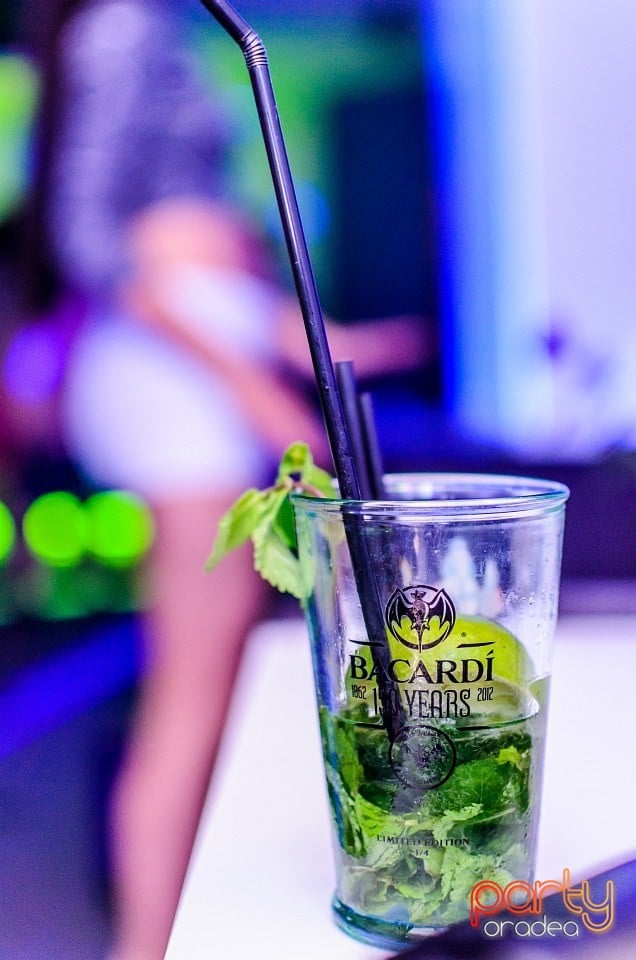 Party în Avenue, 