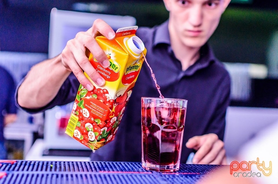 Party în Avenue, 