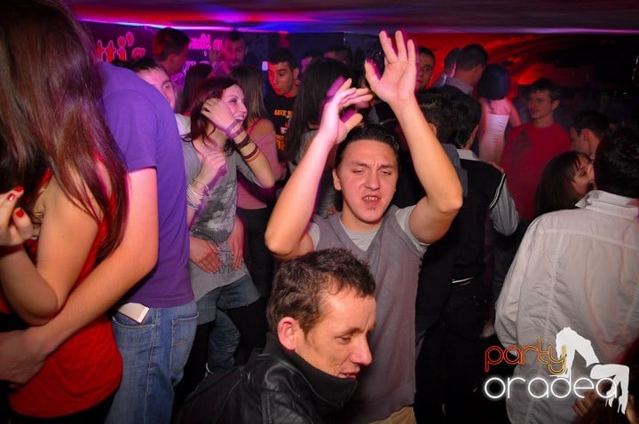 Party în Club Atti's, 