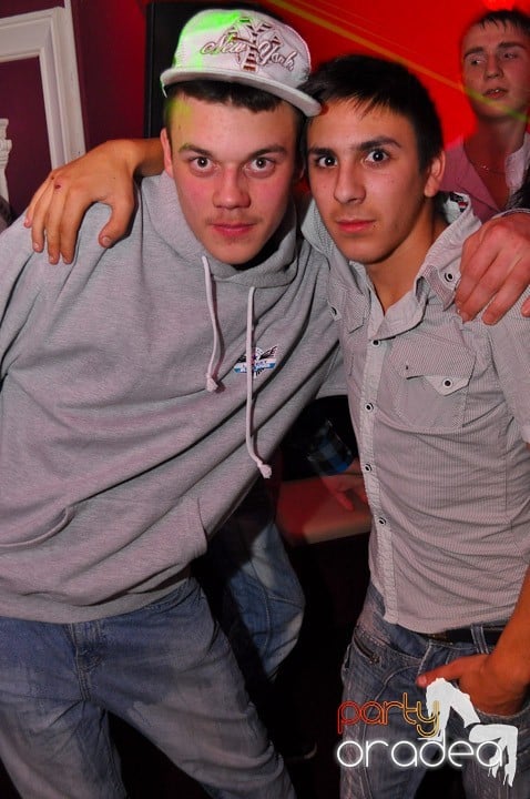 Party în Club Atti's, 