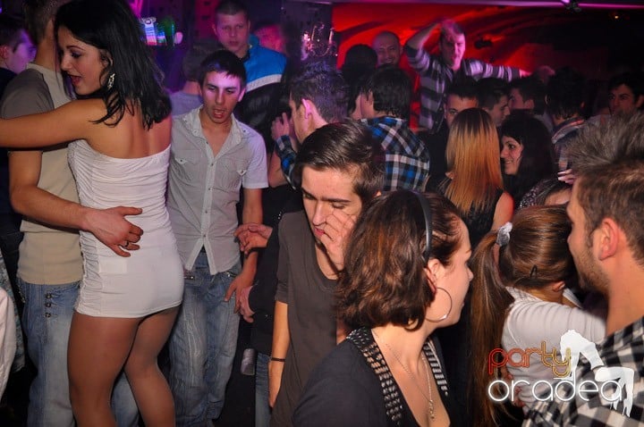 Party în Club Atti's, 