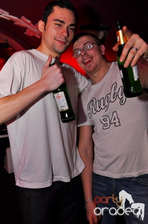 Party în Club Atti's, 