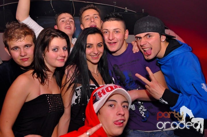 Party în Club Atti's, 