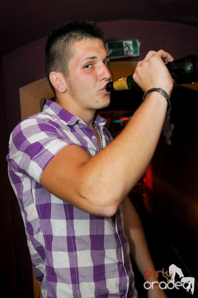 Party în Club Atti's, 