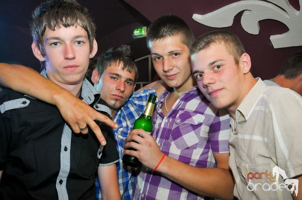 Party în Club Atti's, 