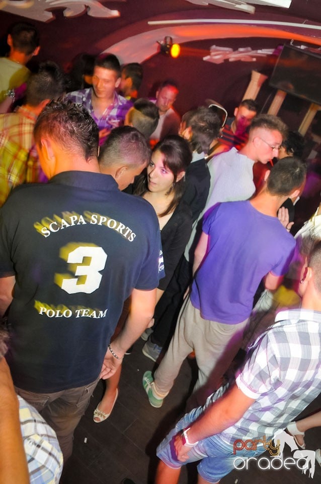 Party în Club Atti's, 