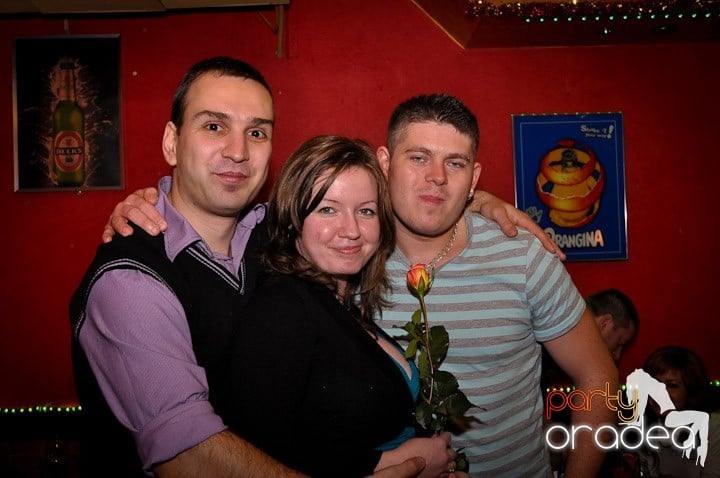 Party în Club Downtown, 