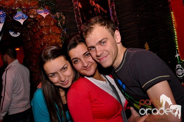 Party în Club Downtown, 