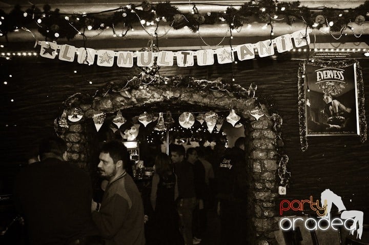 Party în Club Downtown, 