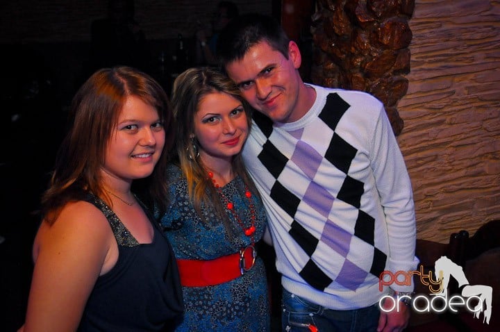 Party în Club Downtown, 