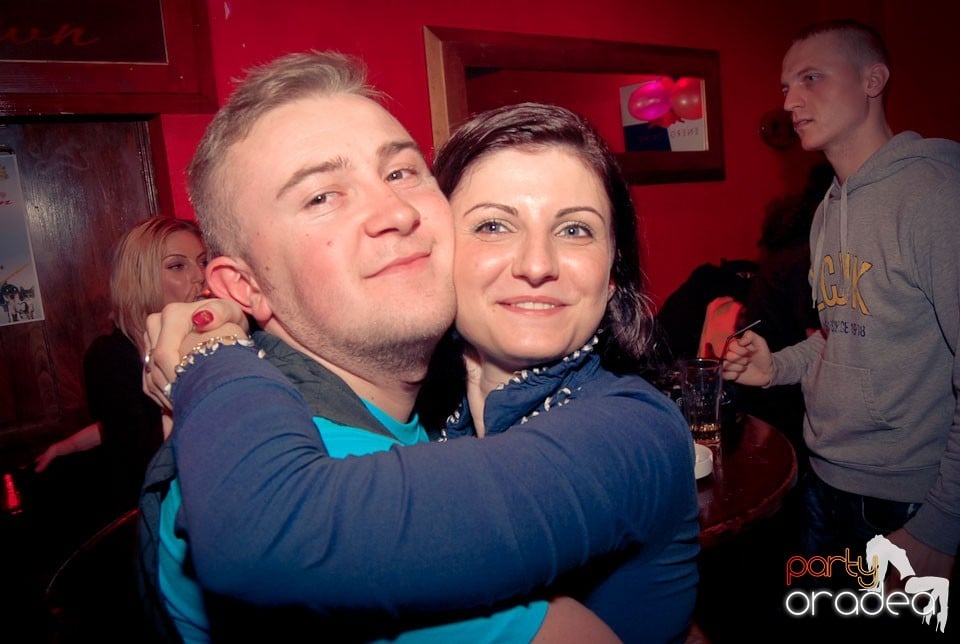 Party în Club Downtown, 