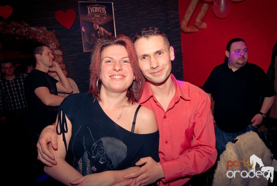 Party în Club Downtown, 