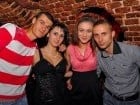 Party în Club Escape, sâmbătă noaptea