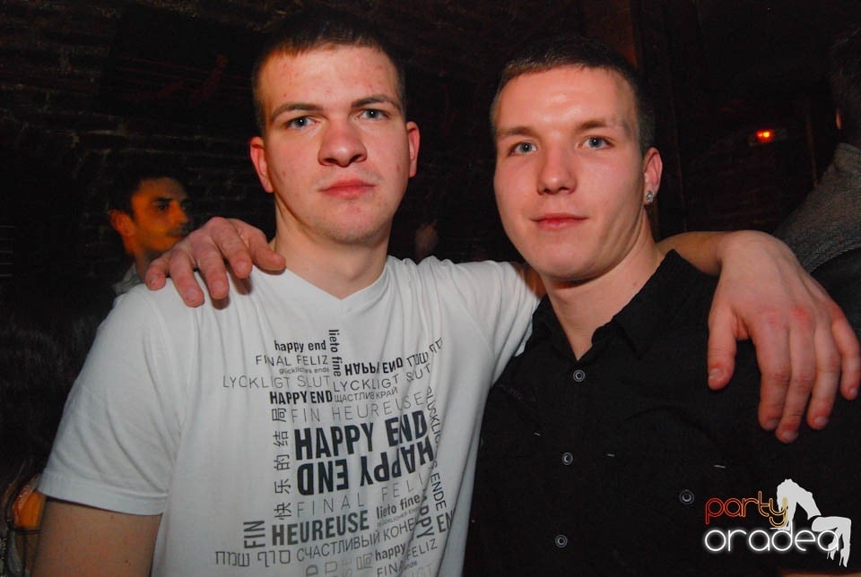 Party în Club Escape, 