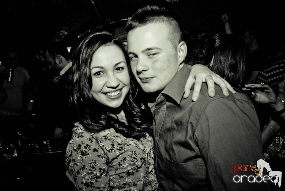 Party în Club Escape, 