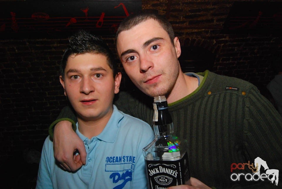 Party în Club Escape, 