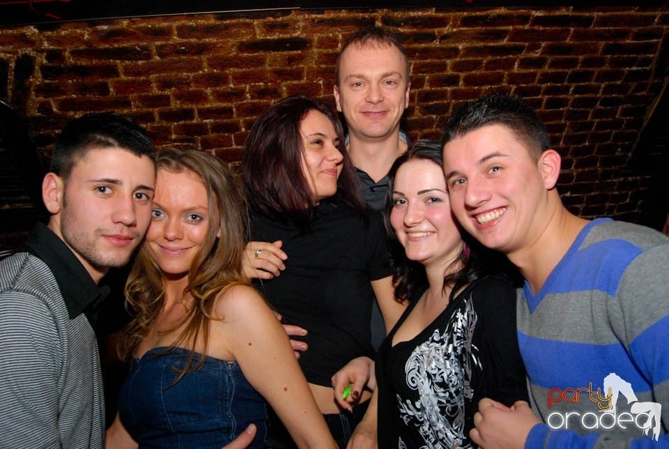 Party în Club Escape, 