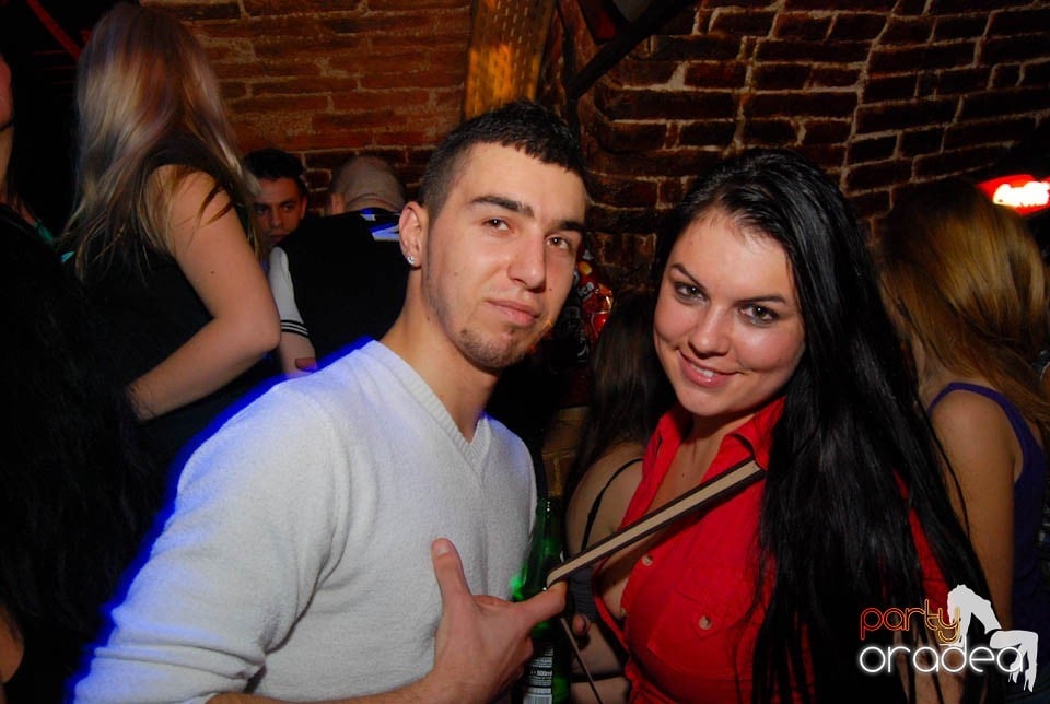 Party în Club Escape, 