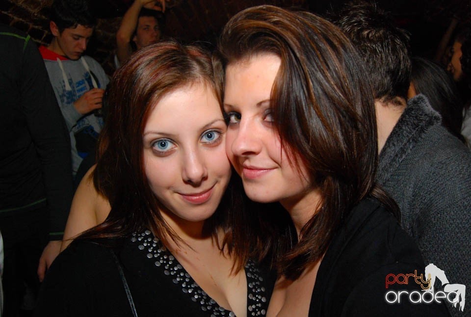 Party în Club Escape, 