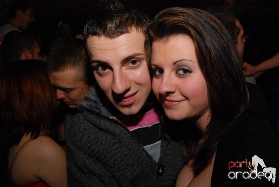 Party în Club Escape, 