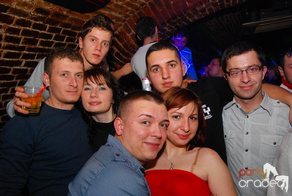 Party în Club Escape, 