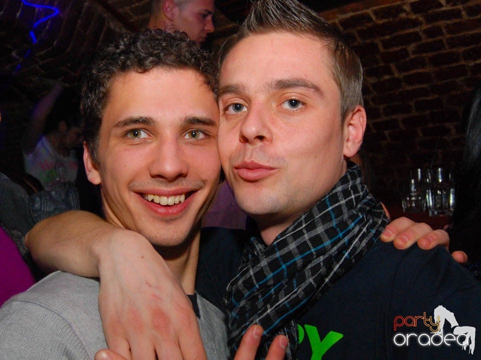 Party în Club Escape, 