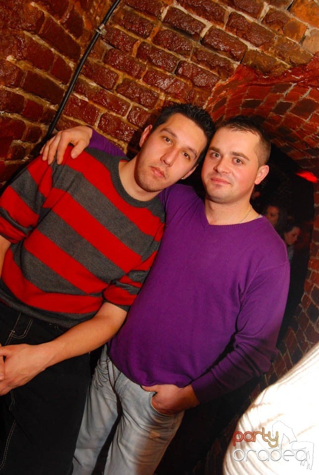 Party în Club Escape, 