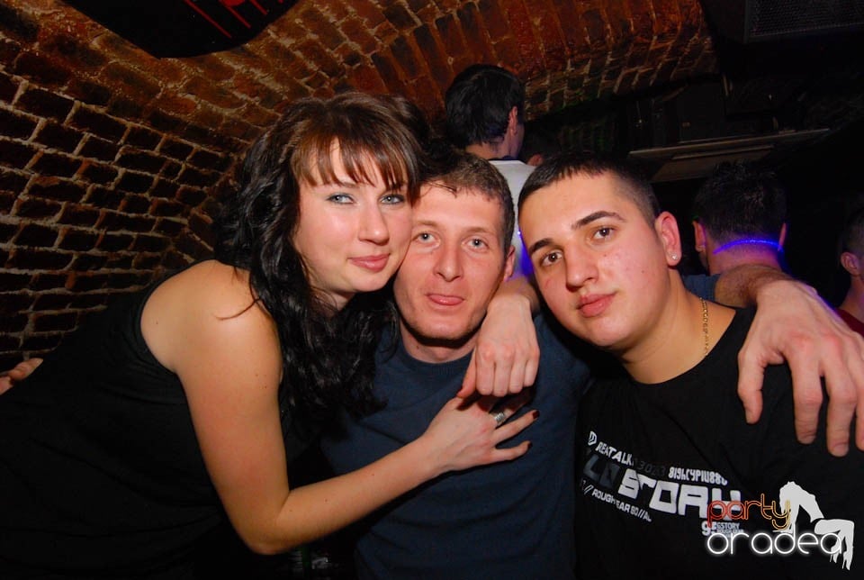 Party în Club Escape, 