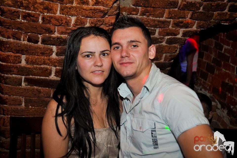 Party în Club Escape, 