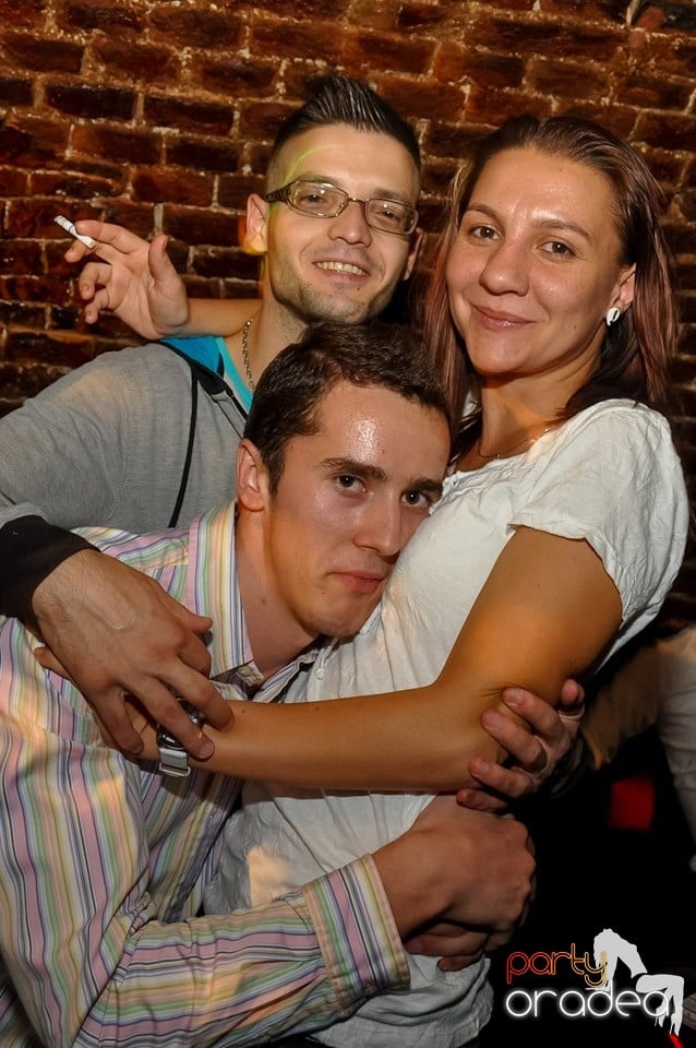 Party în Club Escape, 