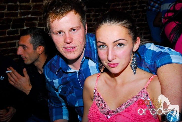 Party în Club Escape, 