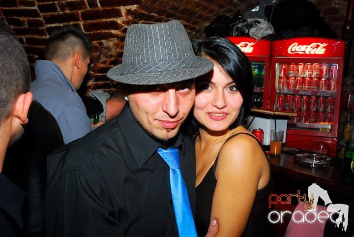 Party în Club Escape, 